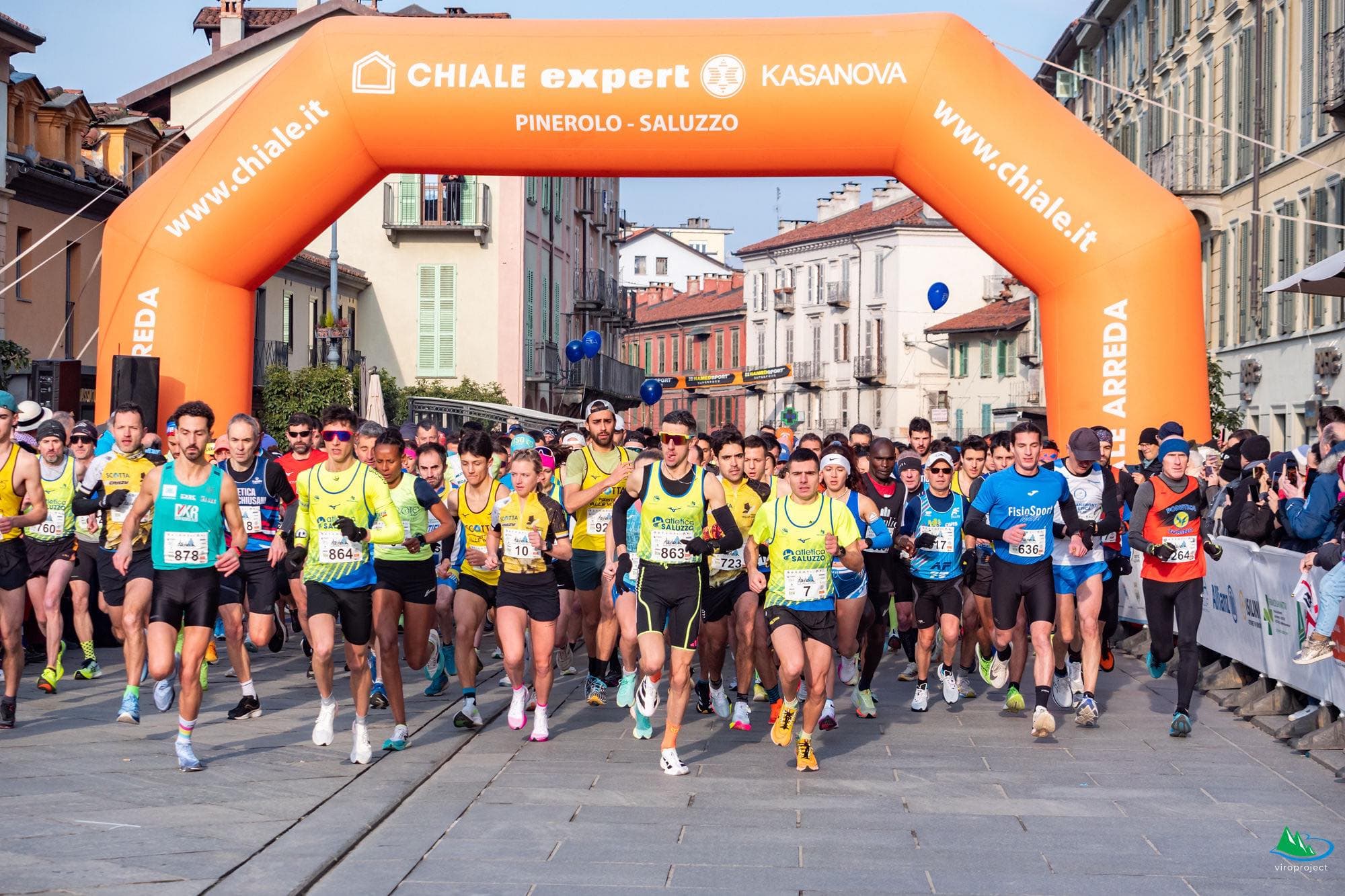 SE CORRI, IL TRENO E' GRATIS